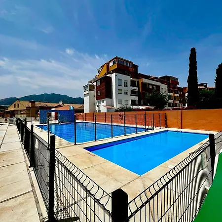 Lovely 1 Bedroom In Pueblo Evita Бенальмадена